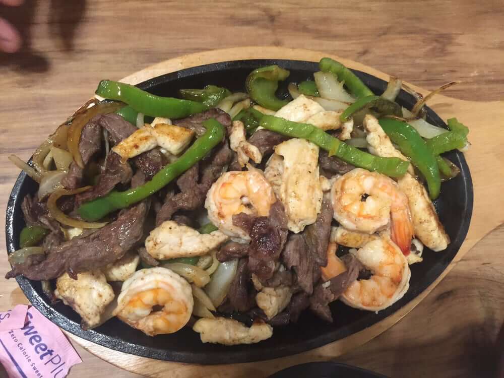 Raul's Mexican Food Victorville, CA Full Menu, Reviews, Photos